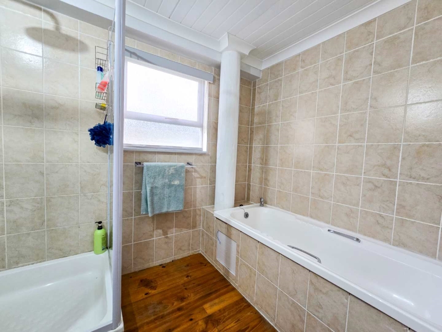 4 Bedroom Property for Sale in Stilbaai Wes Western Cape